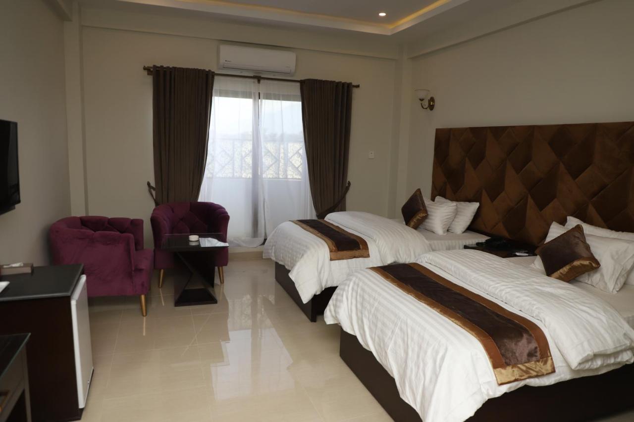 Swat Palace Hotel By Northin Mam Derai Extérieur photo