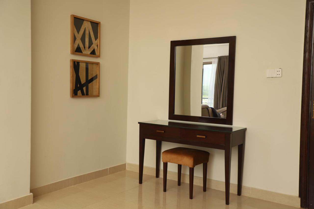 Swat Palace Hotel By Northin Mam Derai Extérieur photo